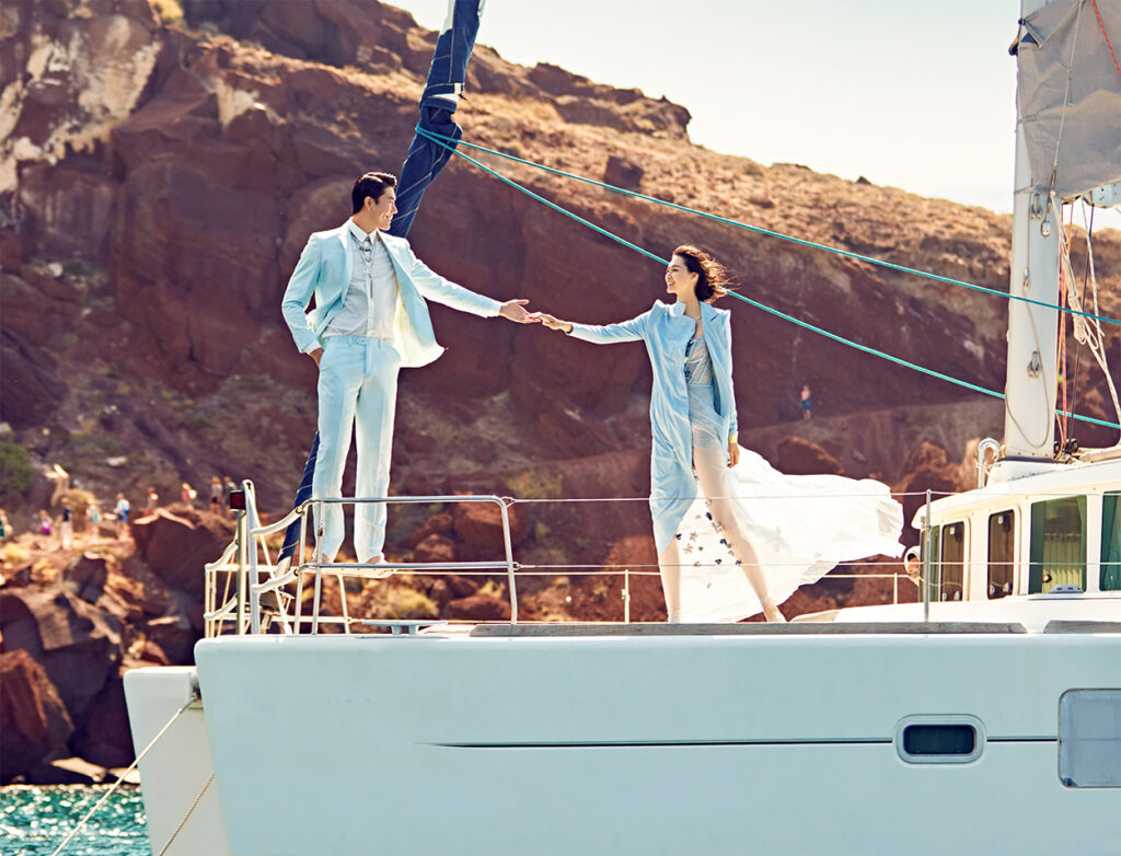 Santorini yacht wedding package